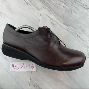 •Warren Edwards Men's Dress Shoes Size 11.5 Brown derby oxfords vibram sole